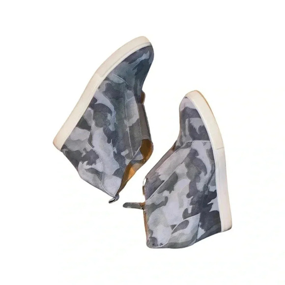 Linea Paolo Camouflage Wedge Zipper Sneaker Size 7 - Picture 4 of 7